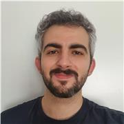 Profesor de música imparte clases de batería, guitarra o canto a todas las edades